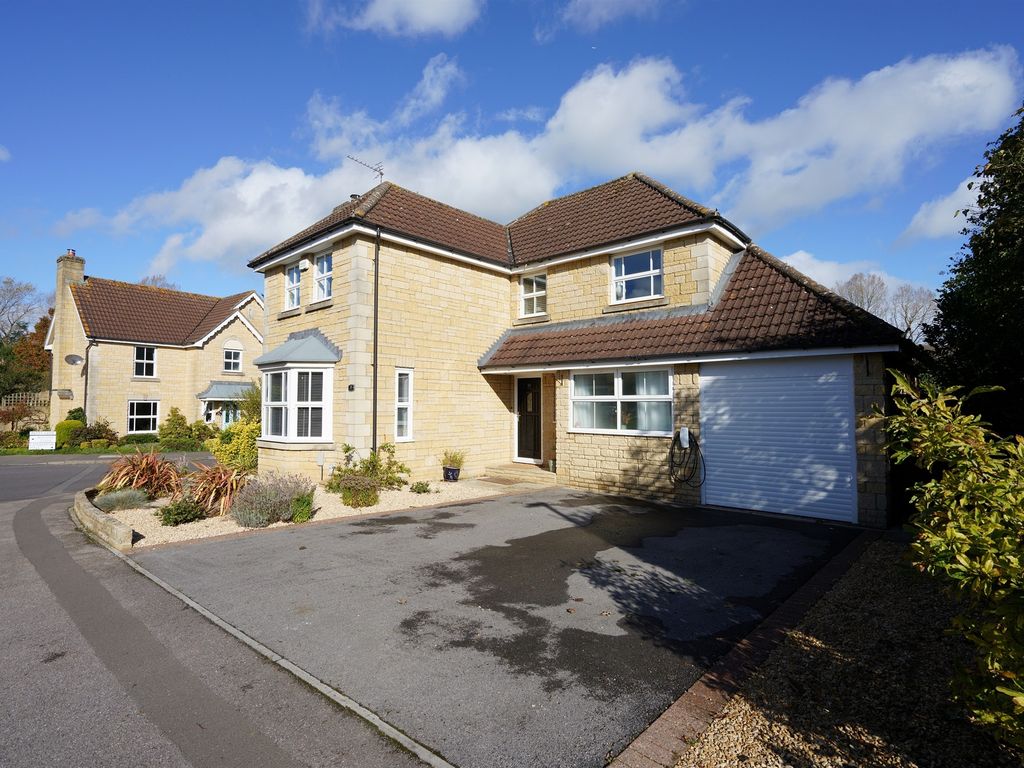 4 bed detached house for sale in Petty Lane, Derry Hill, Calne SN11, £550,000
