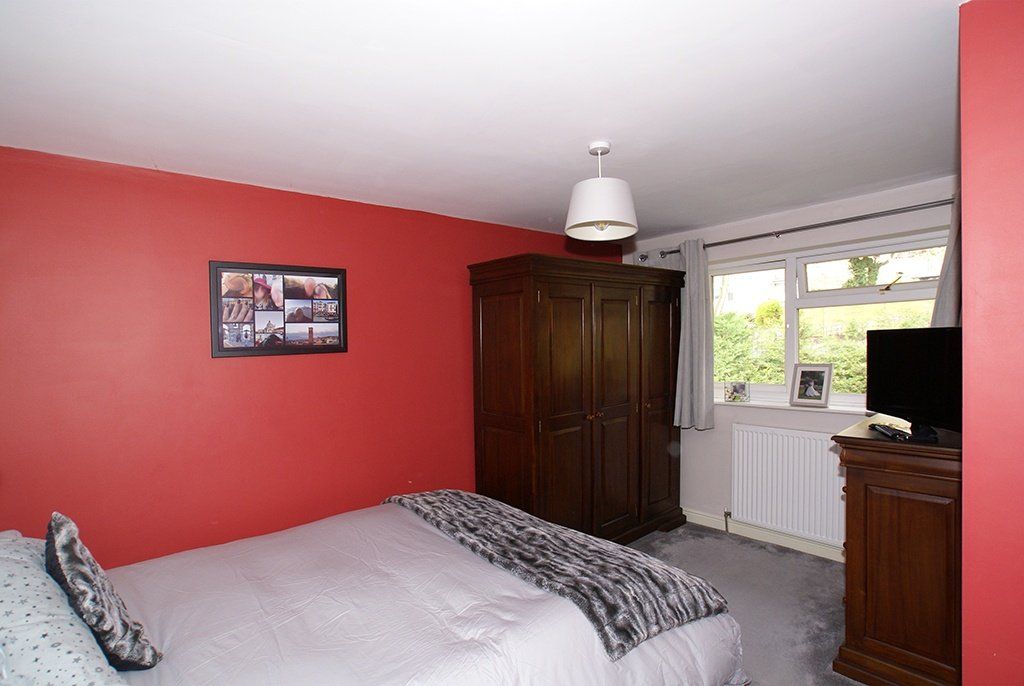 3 bed link-detached house for sale in Woolley Road, Matlock DE4, £330,000