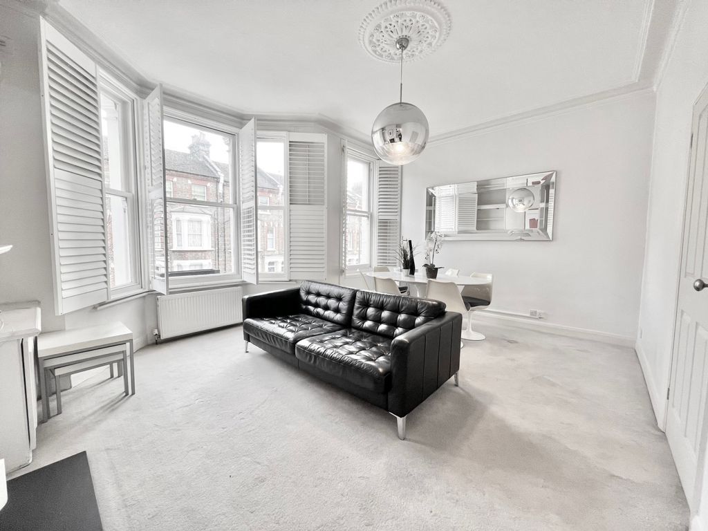 1 bed flat for sale in Bravington Road, London W9, £435,000
