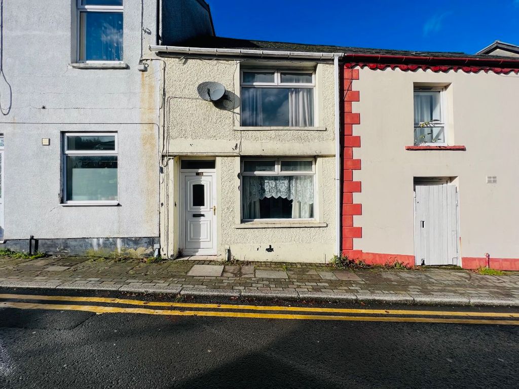 3 bed terraced house for sale in Market Street, Tredegar NP22, £55,000