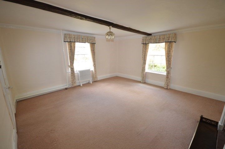 6 bed detached house to rent in Great Gibcracks Chase, Sandon, Chelmsford CM2, £2,500 pcm