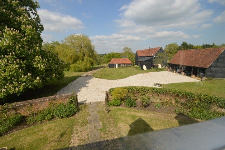 6 bed detached house to rent in Great Gibcracks Chase, Sandon, Chelmsford CM2, £2,500 pcm