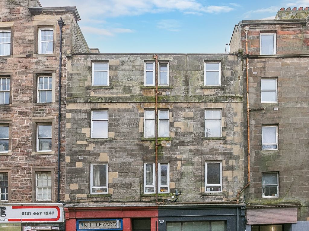 3 bed flat for sale in Causewayside, Newington, Edinburgh EH9, £200,000