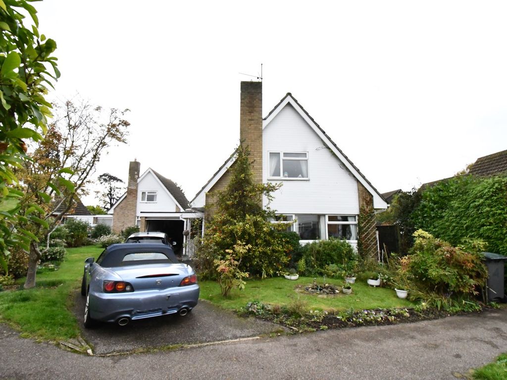 3 bed detached house for sale in Rectory Close, Carlton, Bedford MK43, £420,000