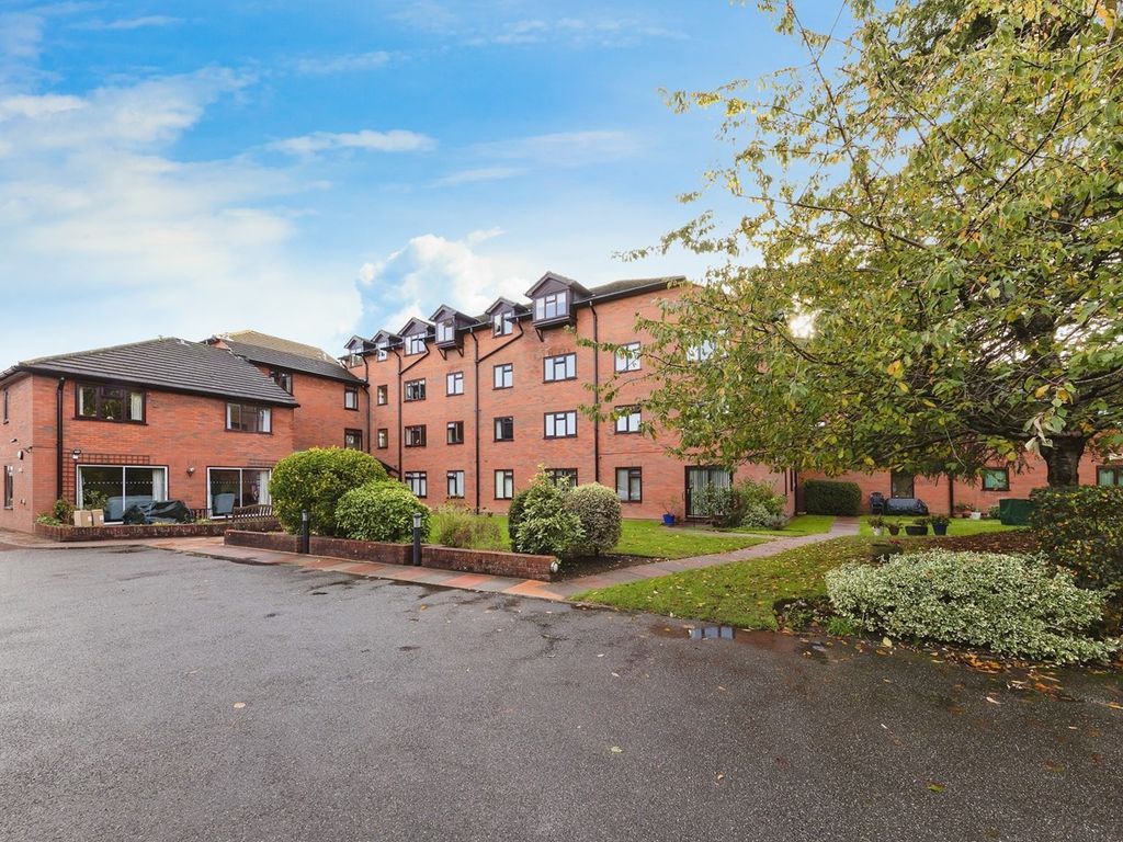 1 bed property for sale in Farnborough Common, Orpington BR6, £160,000