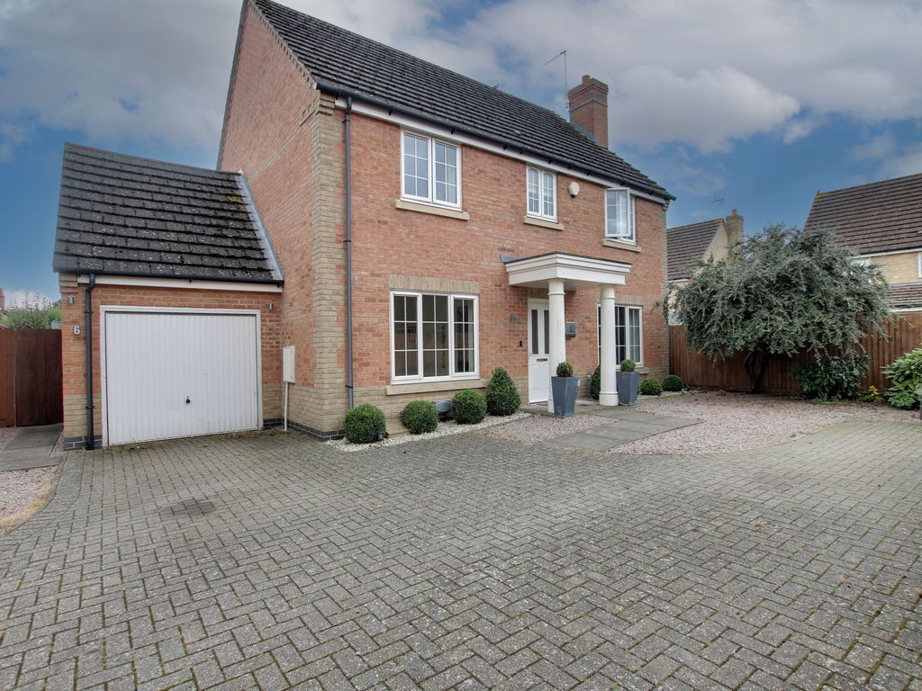 4 bed detached house for sale in Beck Close, March PE15, £400,000