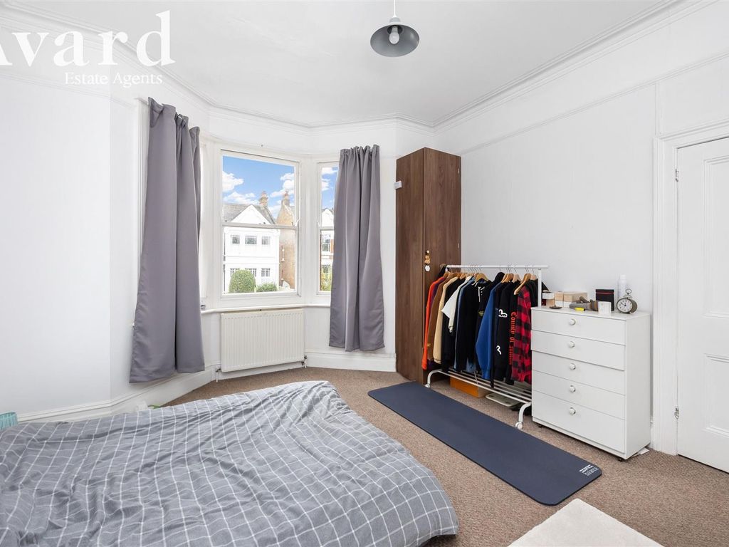 1 bed flat for sale in Beaconsfield Villas, Brighton BN1, £225,000