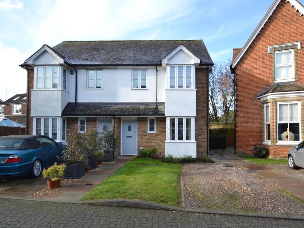 3 bed property for sale in Station Yard, Buntingford SG9, £465,000