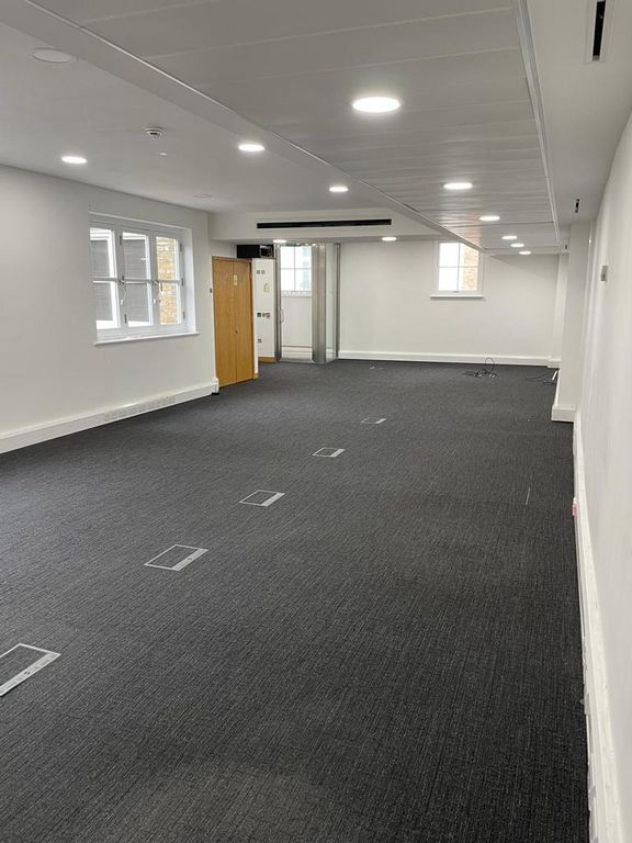 Office to let in Duke Street, London, Greater London SW1Y, Non quoting