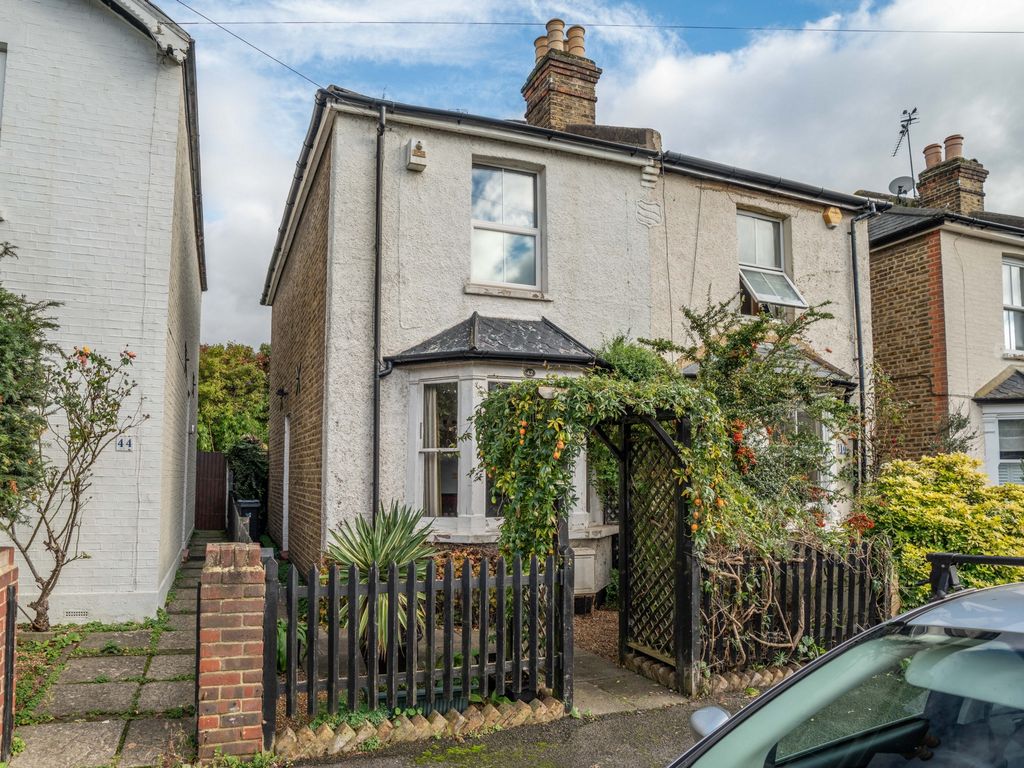 3 bed terraced house for sale in Thorpe Road, Kingston Upon Thames KT2, £699,950