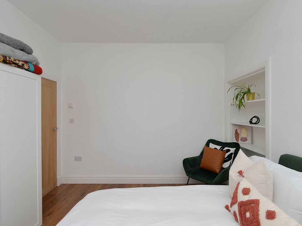 4 bed detached house for sale in Craigmount Gardens, Corstorphine, Edinburgh EH12, £500,000