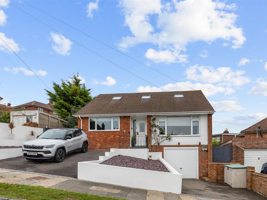 4 bed detached house for sale in Copse Hill, Brighton BN1, £775,000