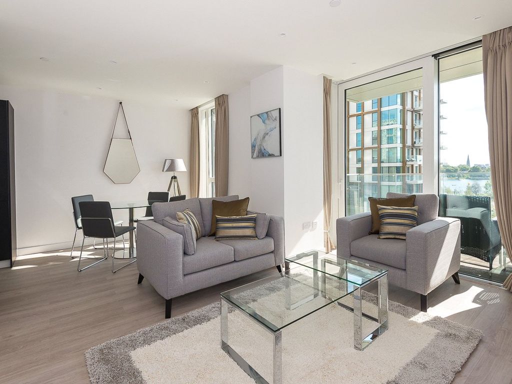 2 bed flat for sale in Woodberry Down, Hackney N4, £680,000