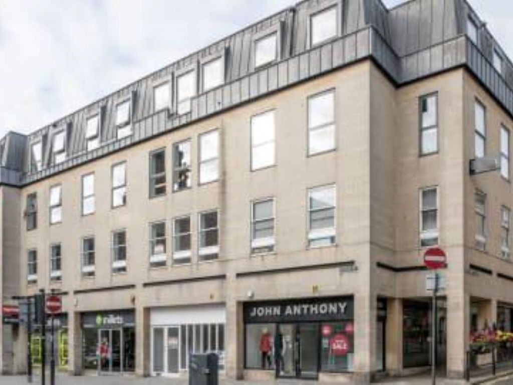 Office to let in Upper Borough Walls, Bath BA1, £6,000 pa