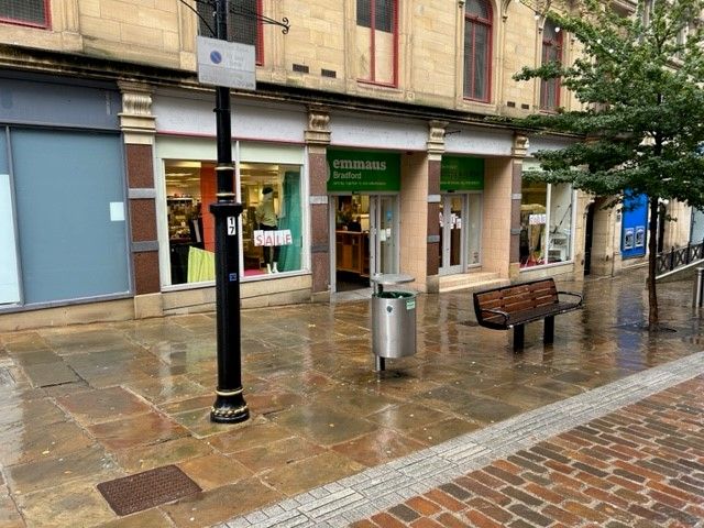 Retail premises to let in Bank Street, Bradford BD1, £65,000 pa