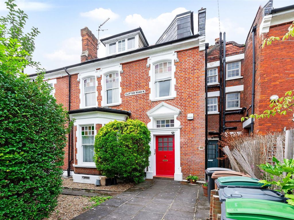 3 bed flat for sale in Clifton Road, London N8, £1,195,000