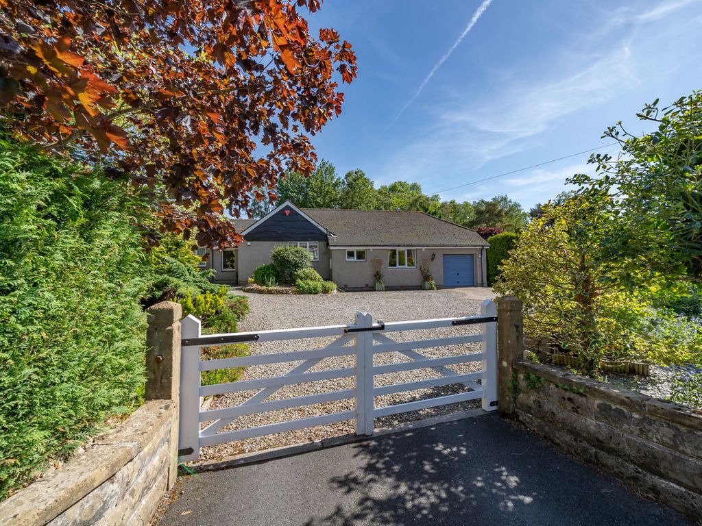 3 bed detached bungalow for sale in New Barns Road, Arnside LA5, £550,000