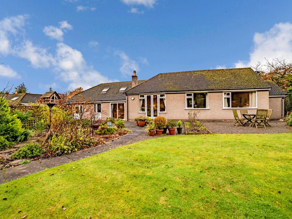 3 bed detached bungalow for sale in New Barns Road, Arnside LA5, £550,000