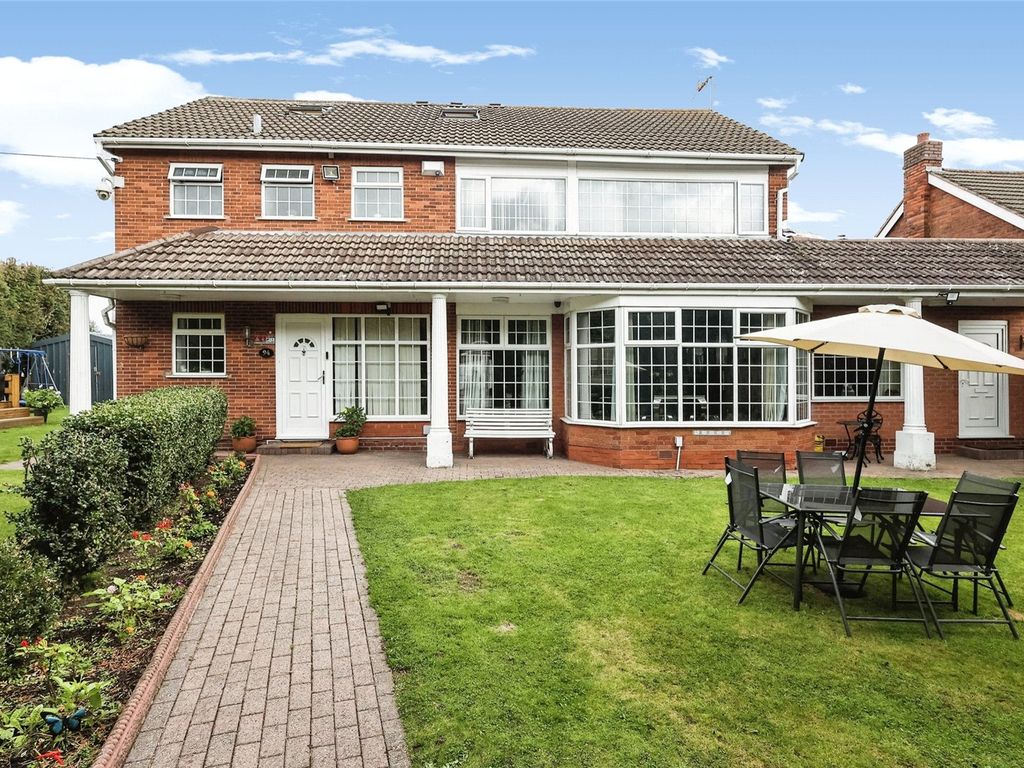 6 bed detached house for sale in Hundred Acre Road, Streetly, Sutton Coldfield B74, £975,000