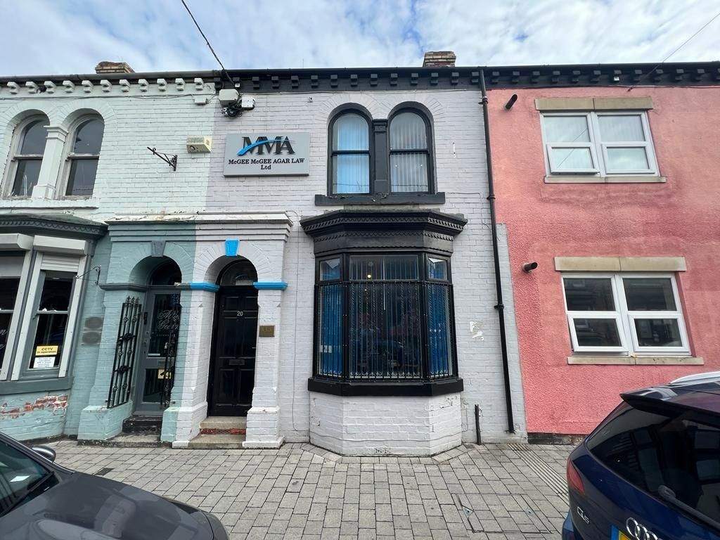 Office to let in Baker Street, Middlesbrough TS1, £9,600 pa