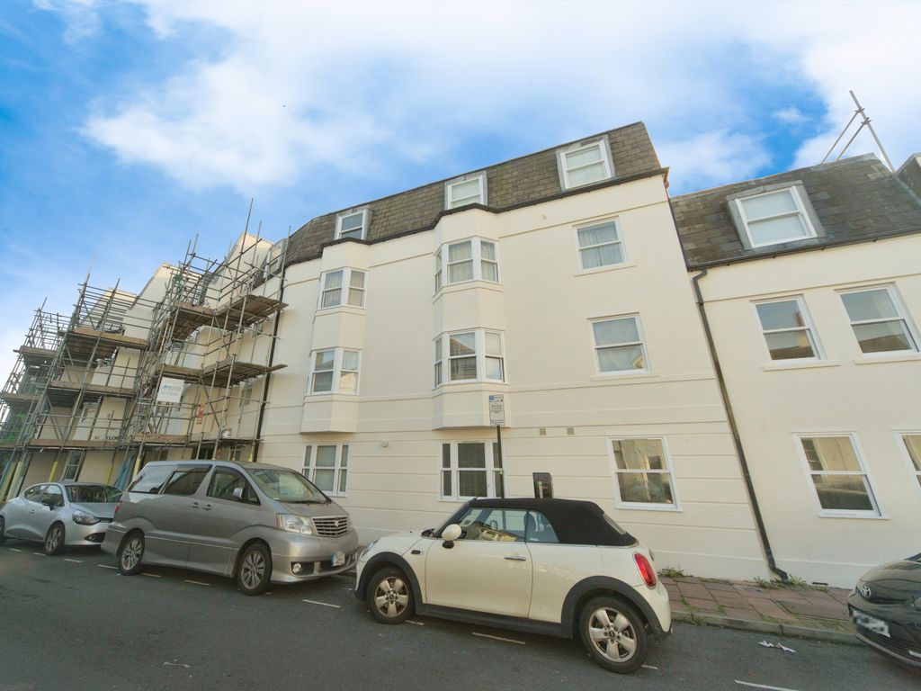 1 bed flat for sale in Marlow Court, 10-14 Park Crescent Place, Brighton, East Sussex BN2, £210,000