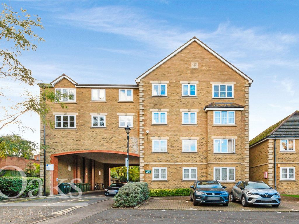 2 bed flat for sale in Arborfield Close, London SW2, £375,000