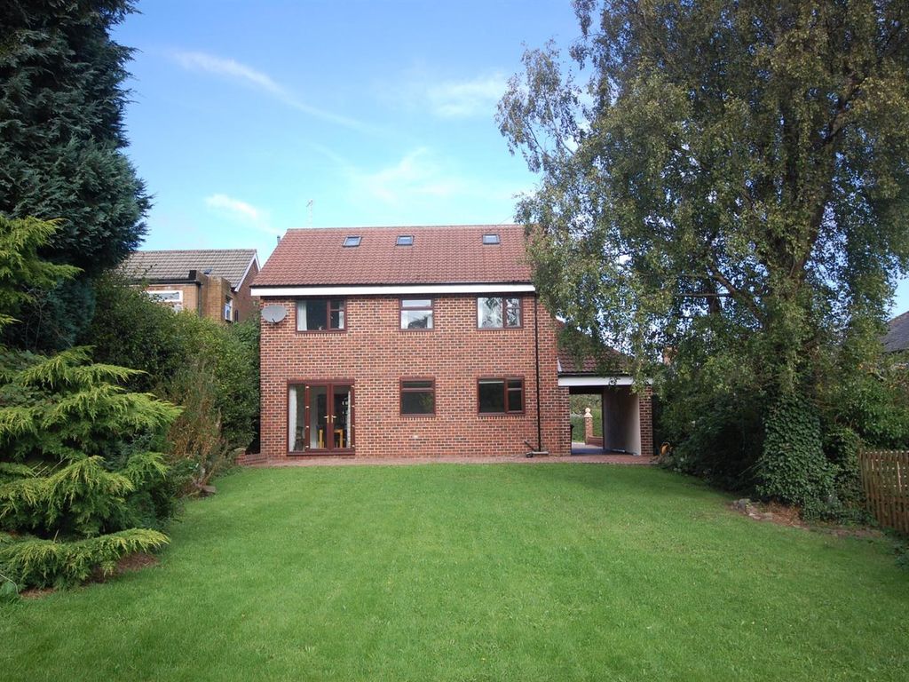 6 bed detached house to rent in Larches Road, Durham DH1, £3,640 pcm