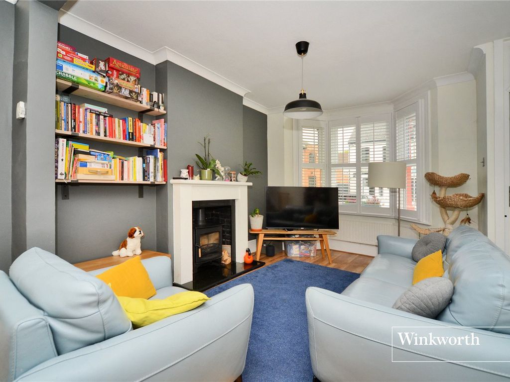 3 bed end terrace house for sale in Beddington Grove, Wallington SM6, £500,000