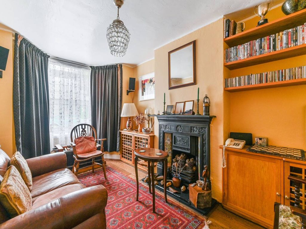2 bed terraced house for sale in Frith Road, Central Croydon, Croydon CR0, £360,000
