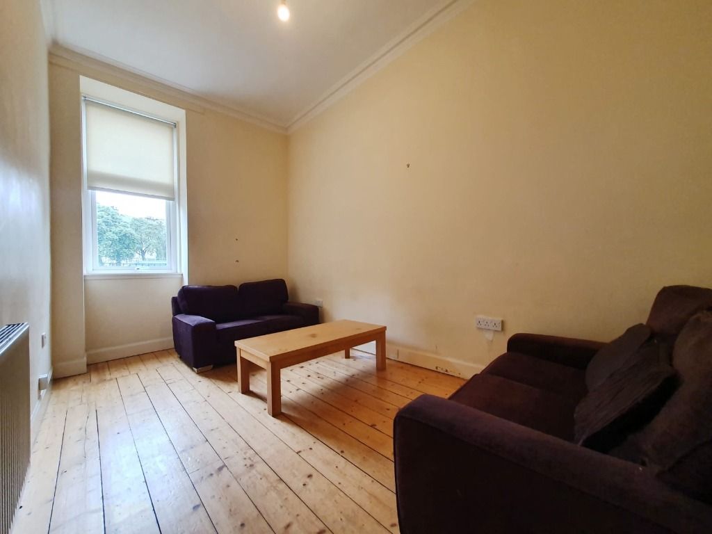 3 bed flat to rent in Murieston Crescent, Dalry, Edinburgh EH11, £1,800 pcm