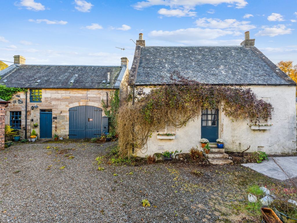 3 bed cottage for sale in 12A, Eaglesham, East Renfrewshire G76, £445,000