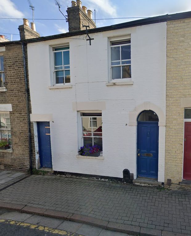 3 bed terraced house to rent in Kingston Street, Cambridge CB1, £1,600 pcm