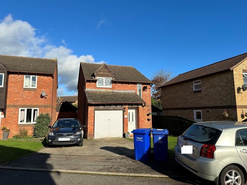 3 bed detached house to rent in Spindleside, Biceter OX26, £1,600 pcm