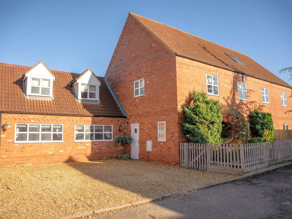6 bed detached house for sale in Bramley Court, Coldham, Wisbech PE14, £950,000