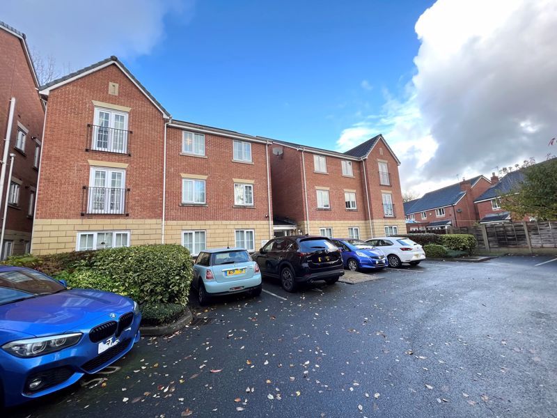 2 bed property to rent in Godolphin Close, Eccles, Manchester M30, £1,000 pcm