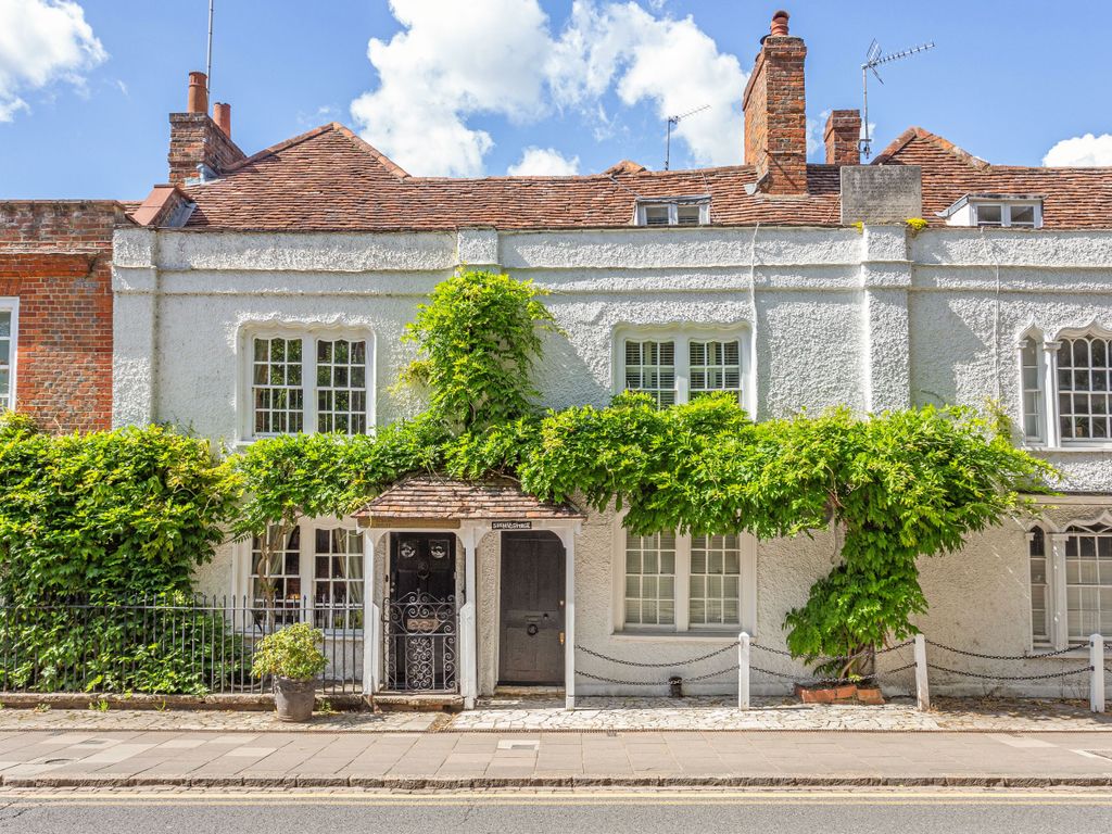 3 bed terraced house for sale in West Street, Marlow SL7, £650,000