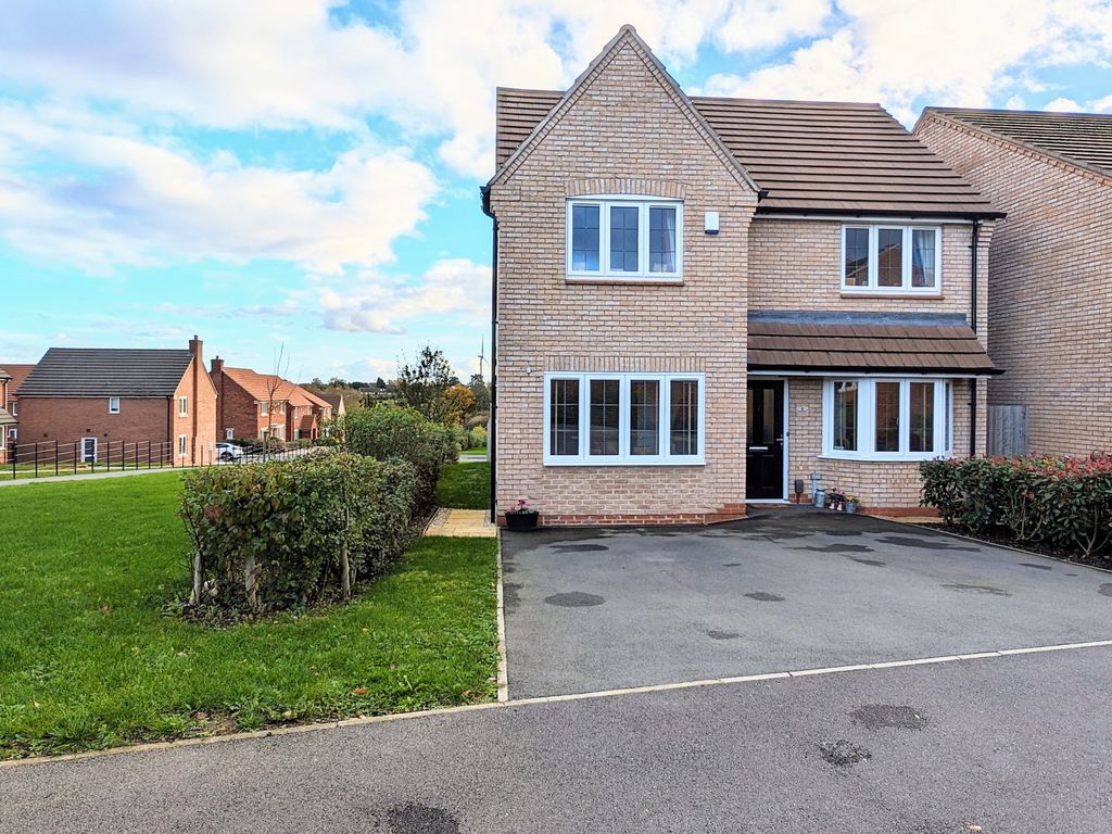 3 bed detached house for sale in Barwell Drive, Rothley LE7, £385,000