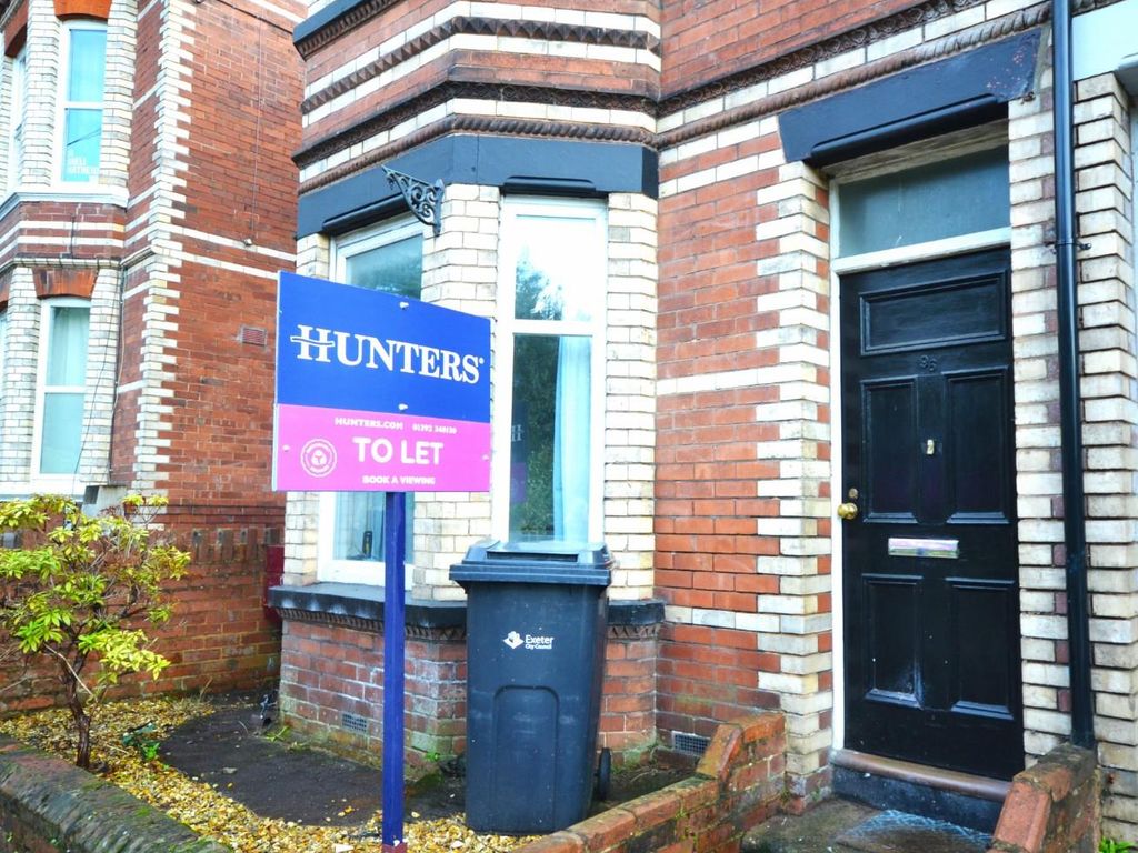 5 bed end terrace house to rent in Magdalen Road, Exeter EX2, £2,817 pcm