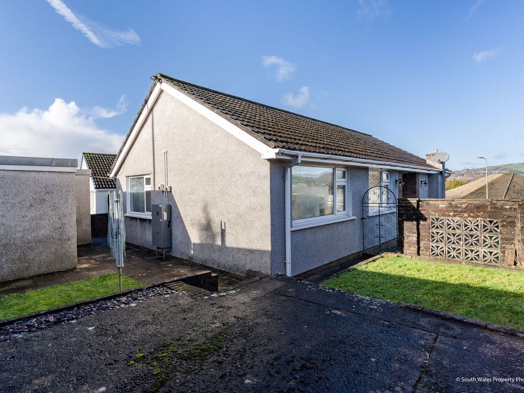 3 bed detached bungalow for sale in Mardy Close, Caerphilly CF83, £310,000