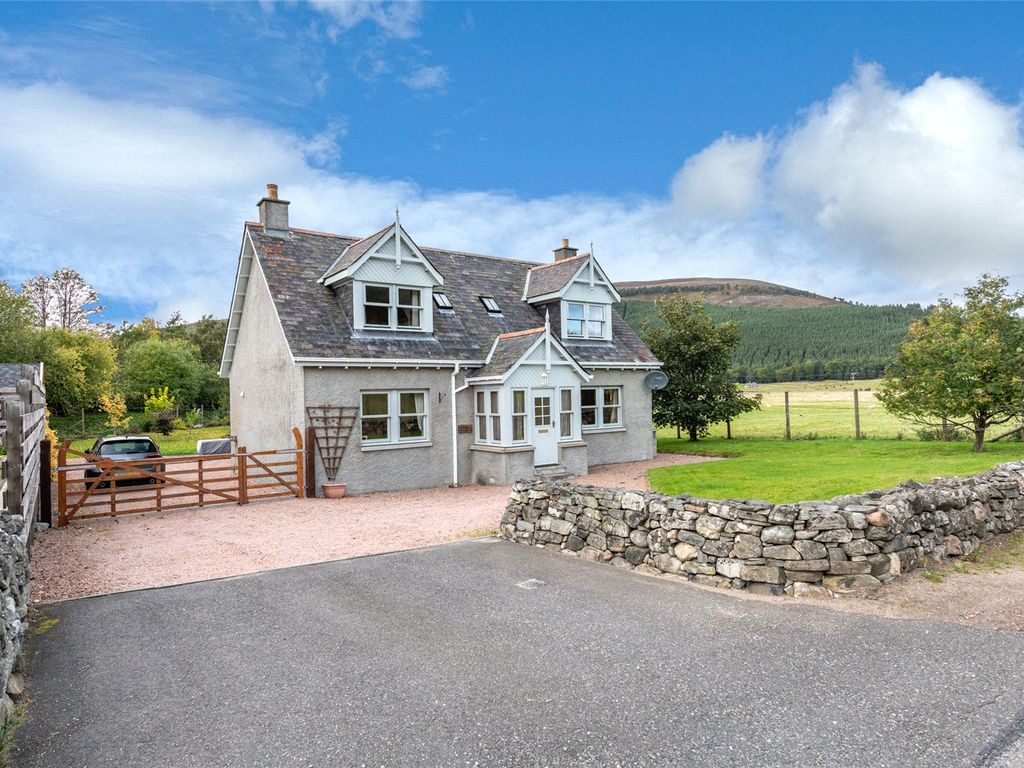 4 bed detached house for sale in Choinnich House, Invercauld Road, Braemar, Ballater AB35, £450,000