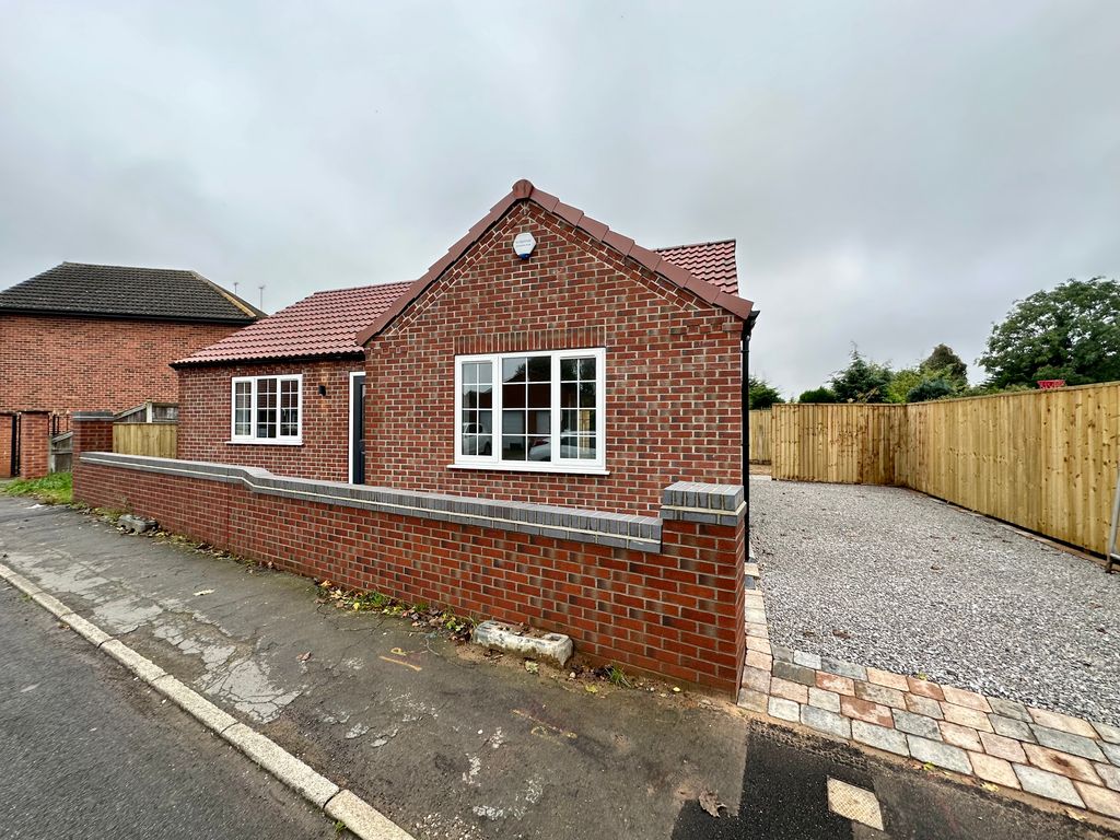 New home, 2 bed detached bungalow for sale in Talbot Avenue, Barnby Dun, Doncaster DN3, £200,000