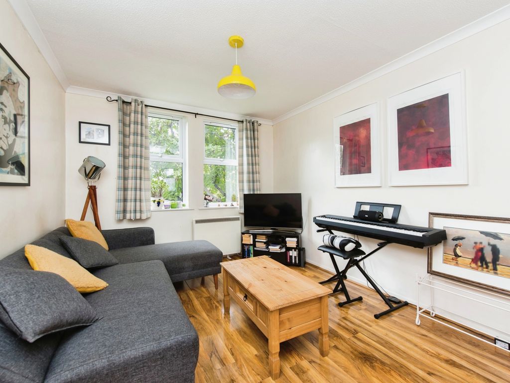 1 bed flat for sale in 220 High Street, Colliers Wood SW19, £360,000