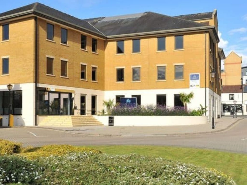 Office to let in Grosvenor Square, Southampton SO15, £12,000 pa