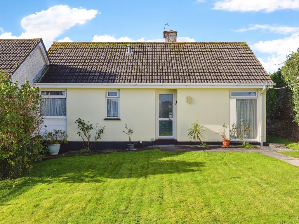 2 bed bungalow for sale in Minton Close, St. Austell, Cornwall PL25, £260,000