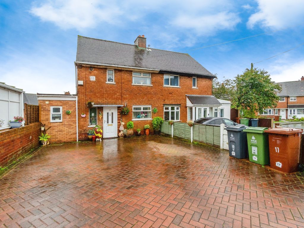 3 bed semi-detached house for sale in Cranfield Place, Walsall, West Midlands WS5, £240,000