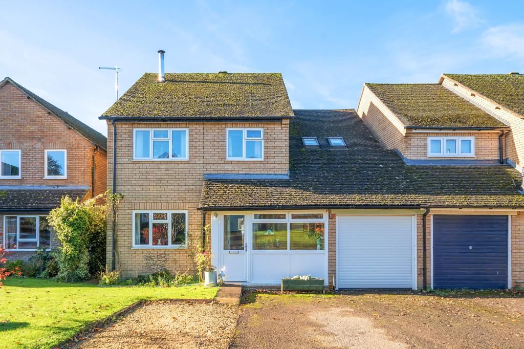 5 bed detached house for sale in Tackley, Oxfordshire OX5, £520,000