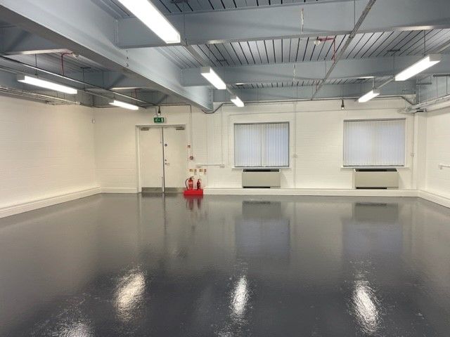Light industrial to let in Colliery Close, Staveley S43, £9,800 pa