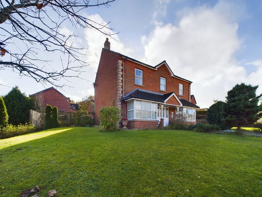 3 bed detached house for sale in Sycamore Drive, Rassau NP23, £375,000