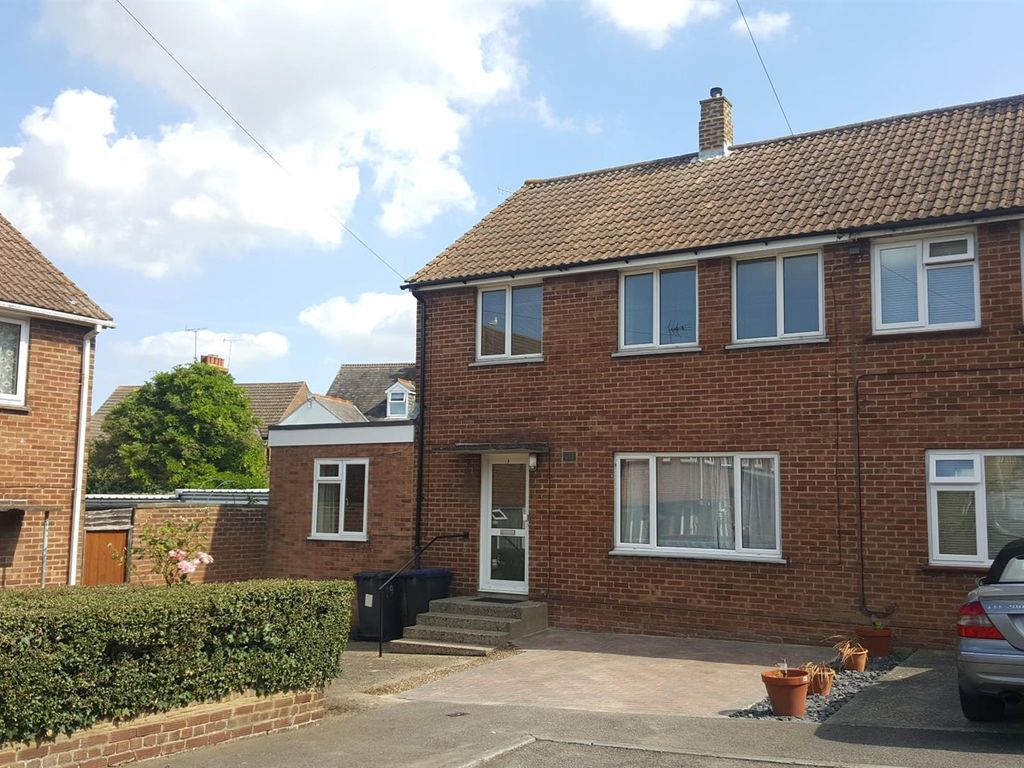 5 bed end terrace house to rent in Durham Close, Canterbury CT1, £1,850 pcm