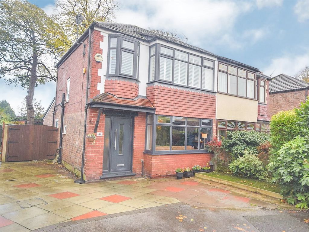 3 bed semi-detached house for sale in Dorrington Road, Stockport SK3, £350,000